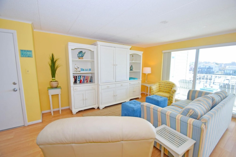 Thunder Island 148d 2 Bedroom Condo