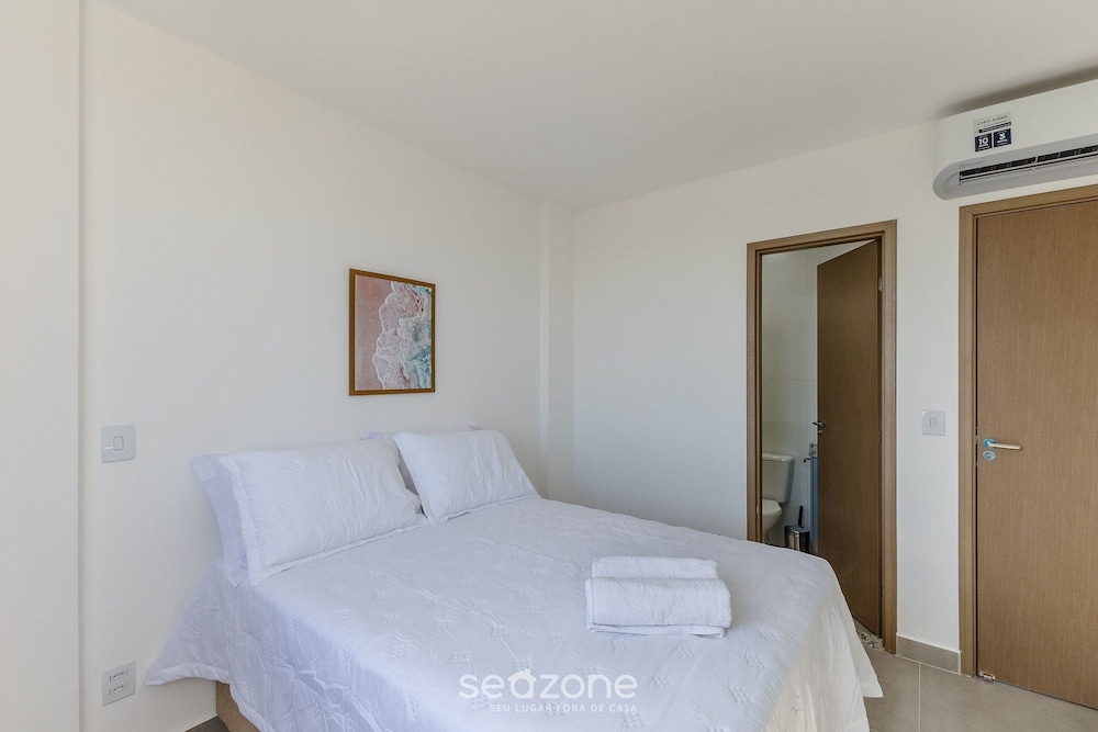 Modern and Sophisticated Apartments Near the Beach in Marau VLL