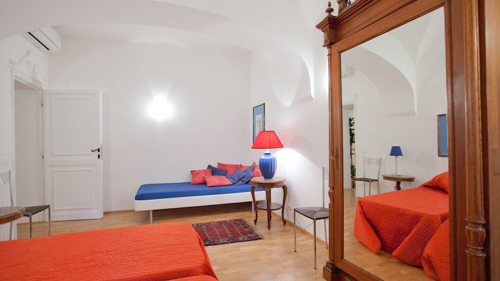 Rental In Rome City Center Apartment