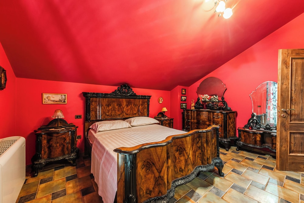 The Antique Villa Seaside
