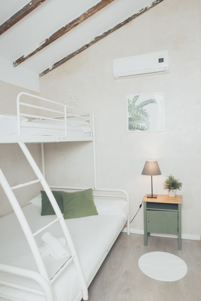 ISA SEVILLA Suites