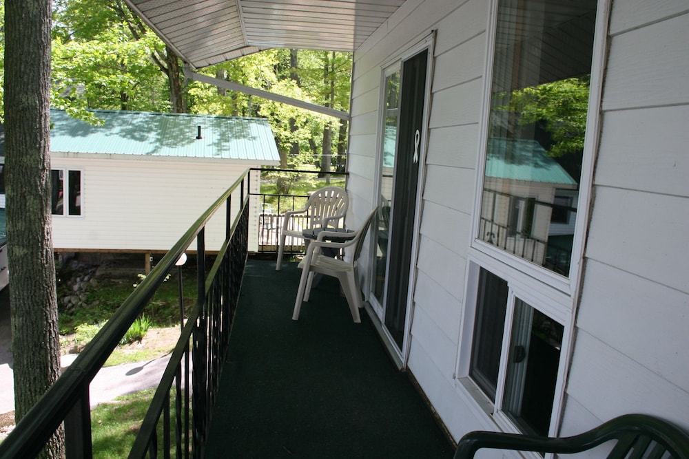 Beachwood Resort