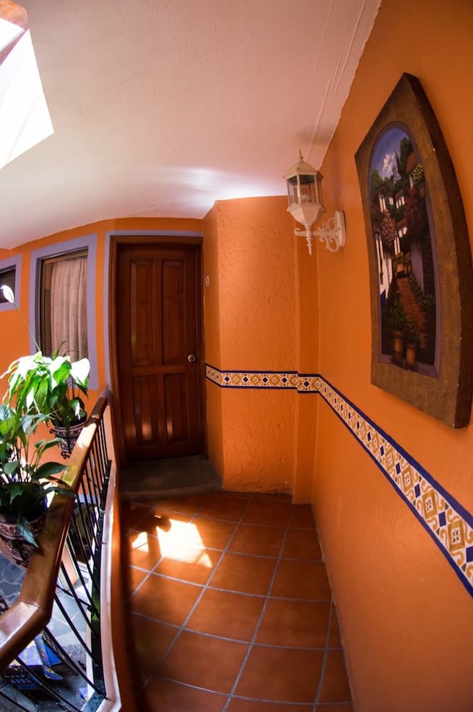 Xalapa Vacations - Hotel Posada Casa Regia - Property Image 7