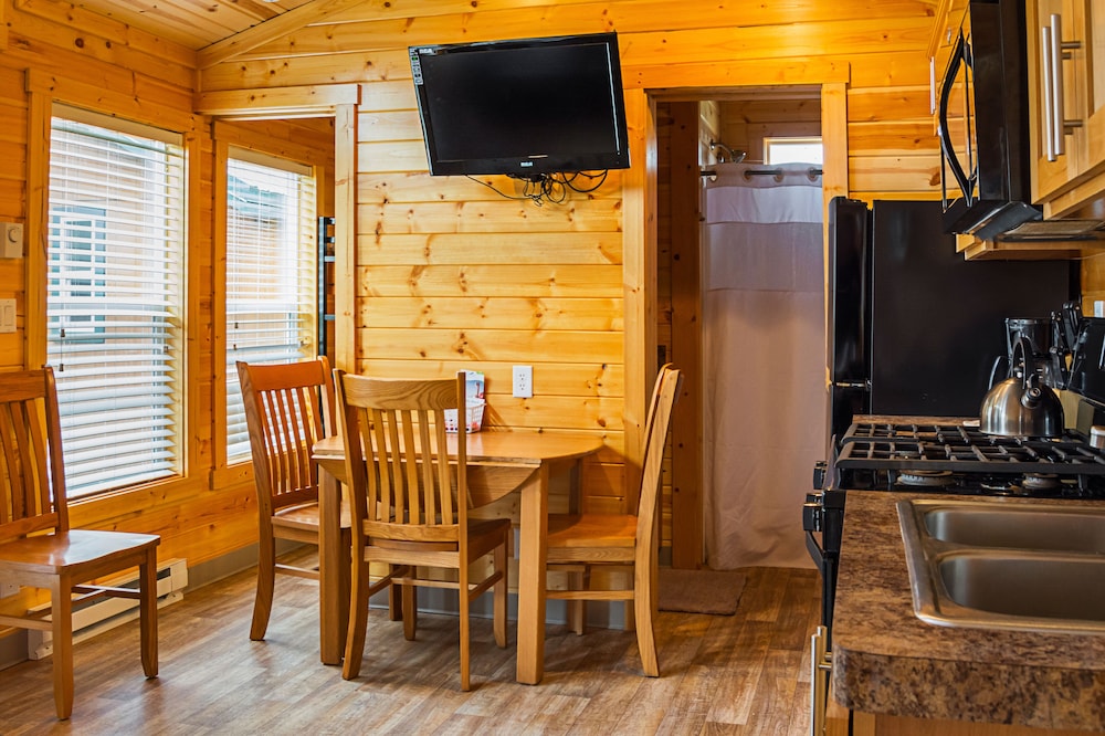Long Beach RV & Camping Resort