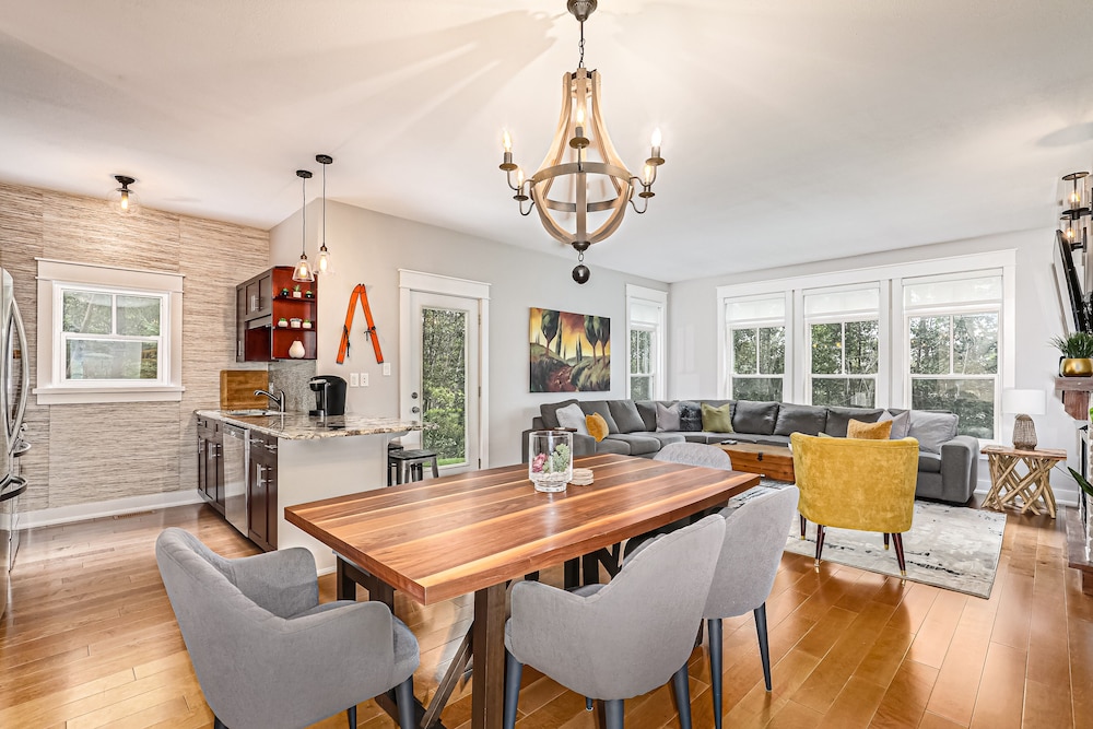 Rivergrass Condos