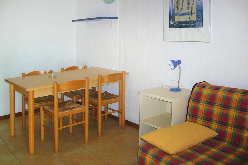 Apartment in Ghisonaccia Near Sandy Beach