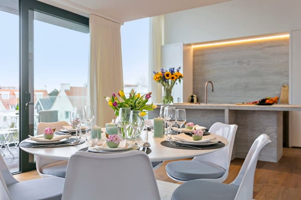 Majestic new Penthouse With 2 Parkings