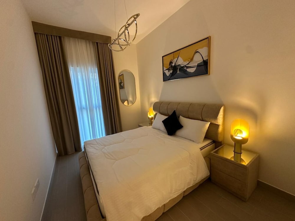 Magnificent GolfVille PoolView 2bedroom