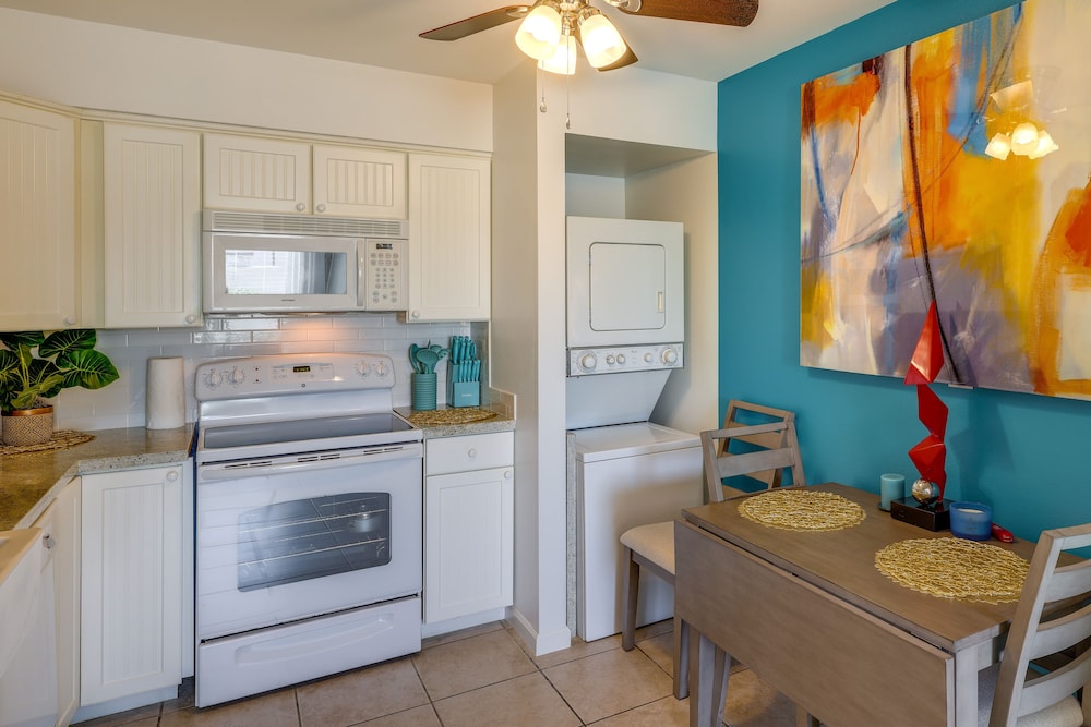Scottsdale Condo w/ Community Pool Access! - Property Image 18
