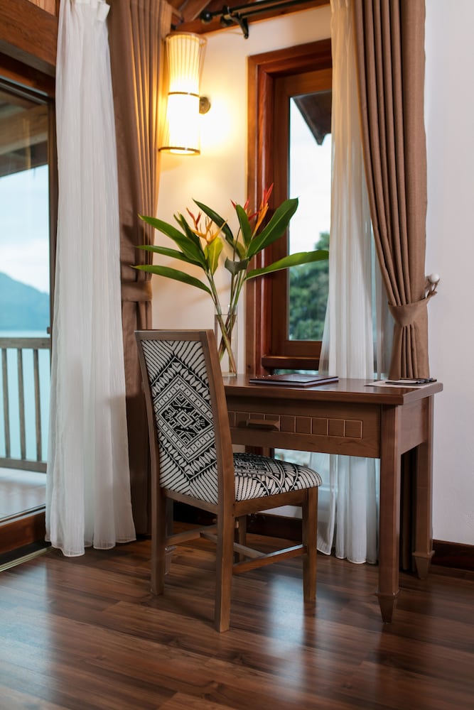 Mai Chau Hideaway Lake Resort 32