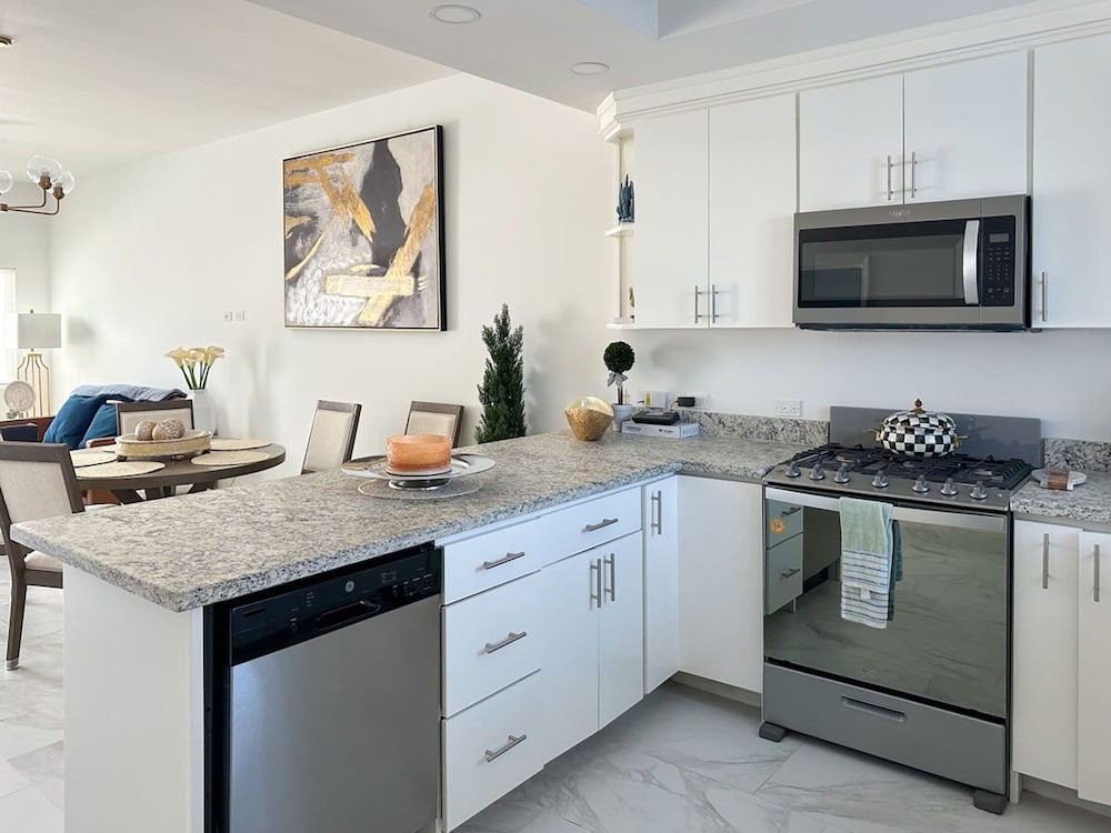 Modern Home in The Exclusivity of Las Conchas