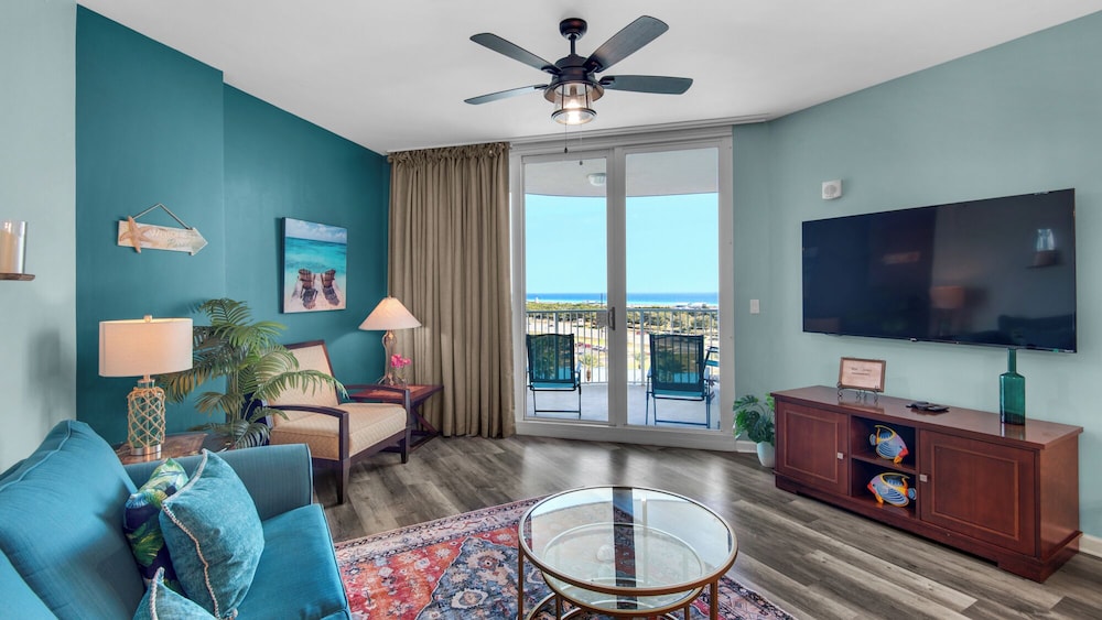 Palms Resort 2813: 2br, Pools, Courts, Gulf Views & Minutes to Beach!