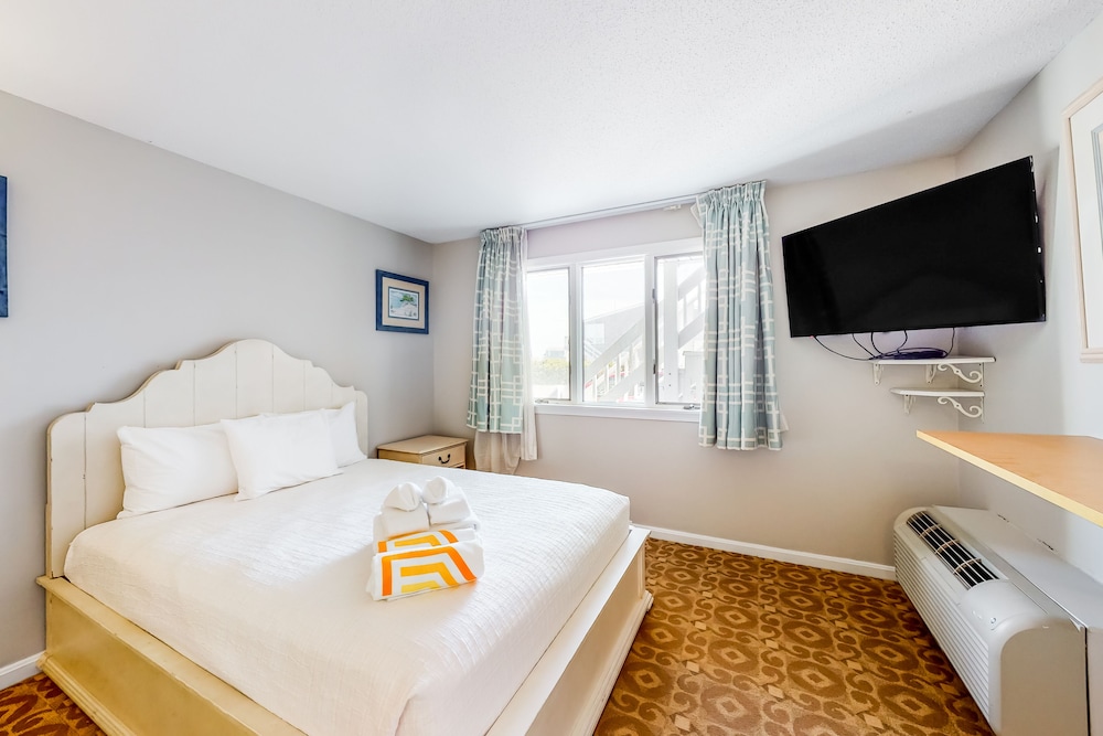 Sandbar Inn - Dog Friendly