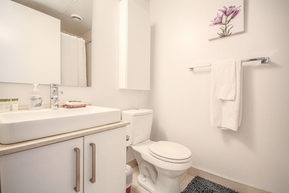Sarkar Suites - Entertainment District