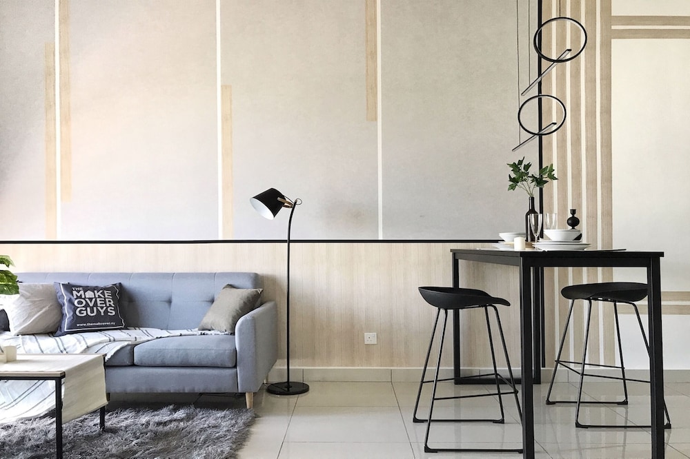 Astoria Ampang Condotel by Emily in Town