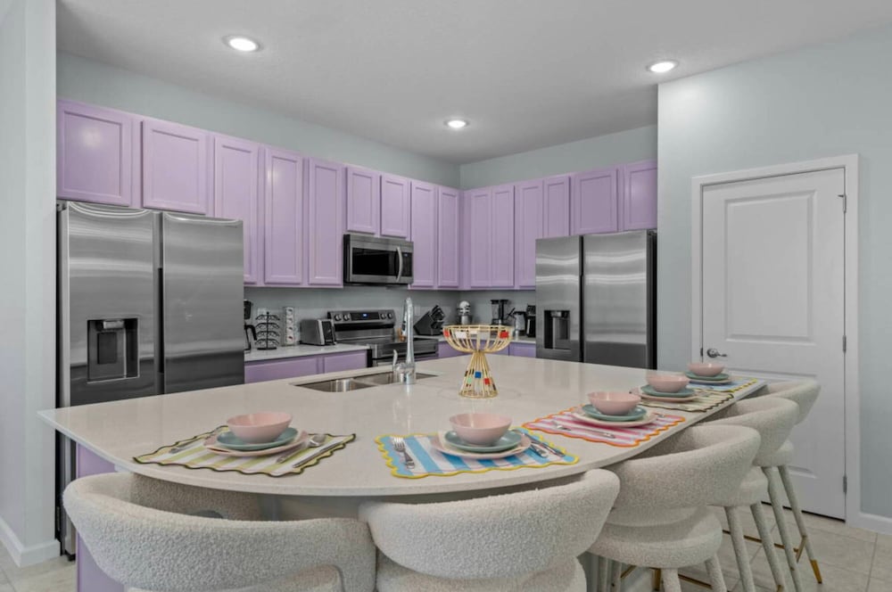 NEW Home 8 Bedrooms At Bella Vida Resort