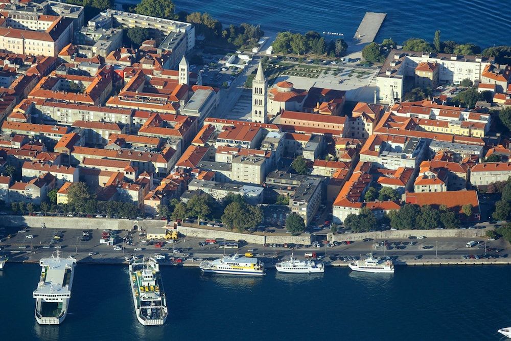Apartments Kapetan