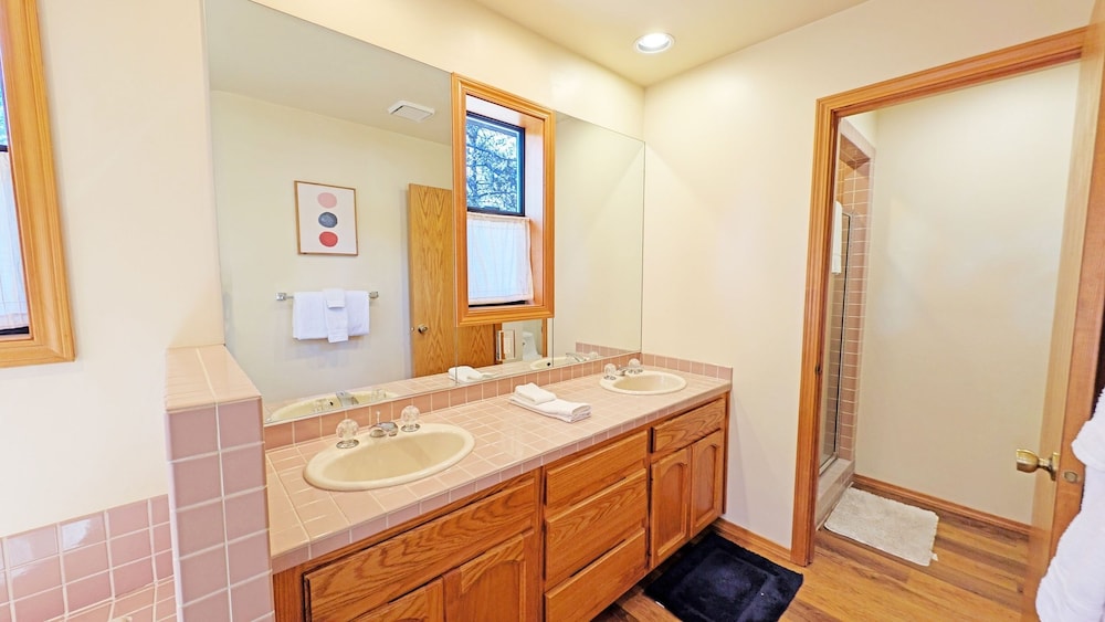 Alpine 4 4 Bedroom Home