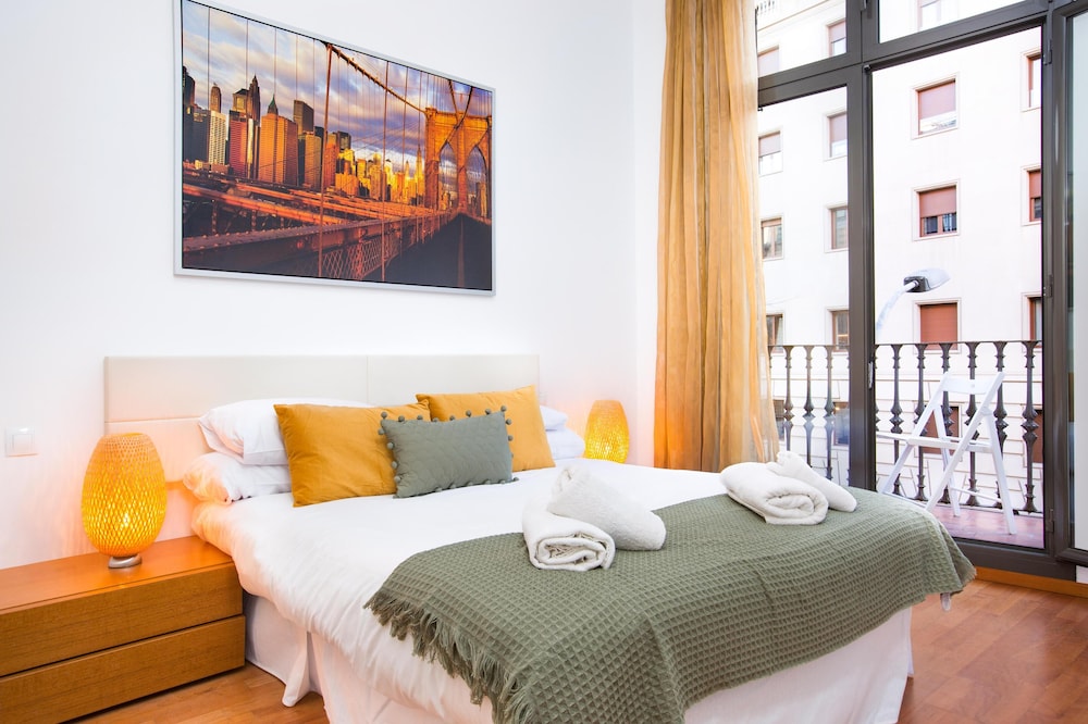 Stay U-nique Apartments Balmes