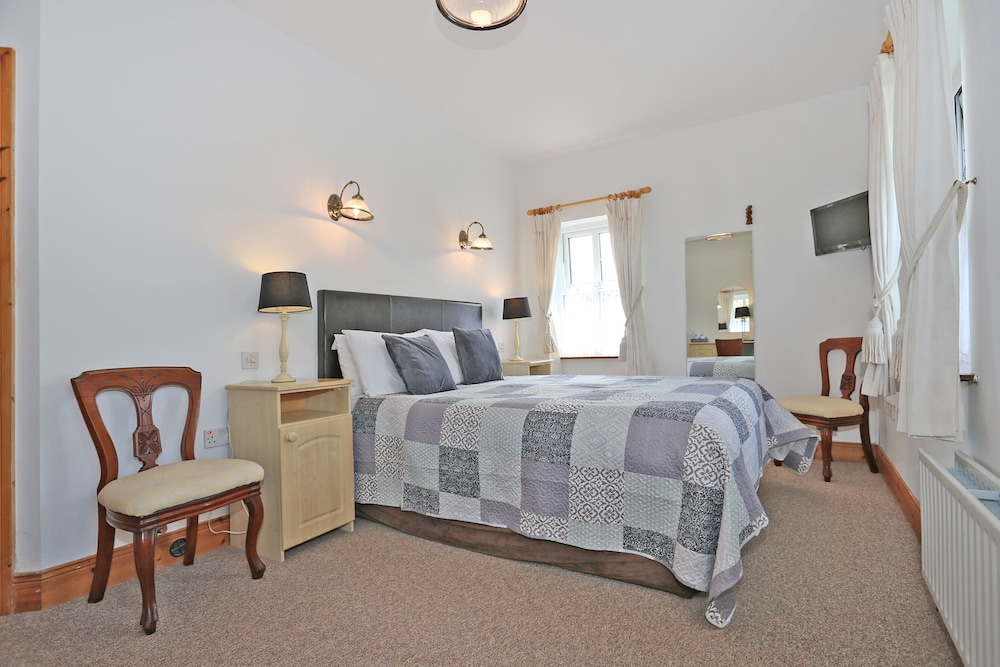 The Courtyard B&B