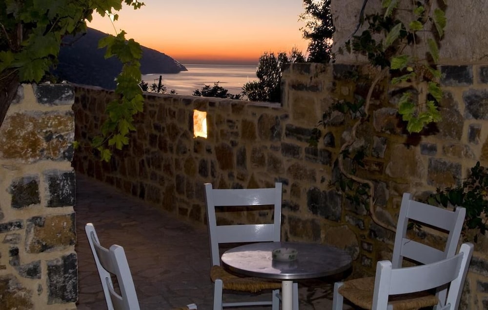 Creta Star view 5