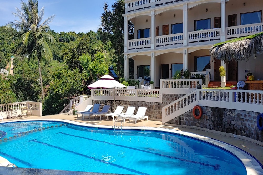 Hong Bin Bungalow Resort