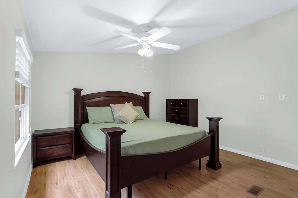Southern Comfort Texas Hill Country Retreat for 6