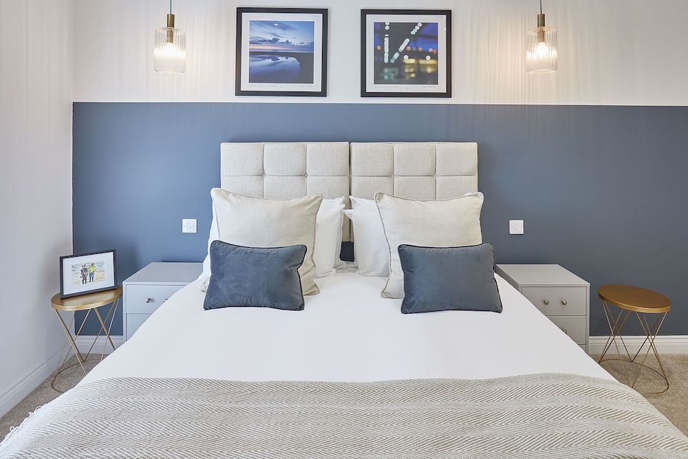 Host Stay Licence to Chill view 5