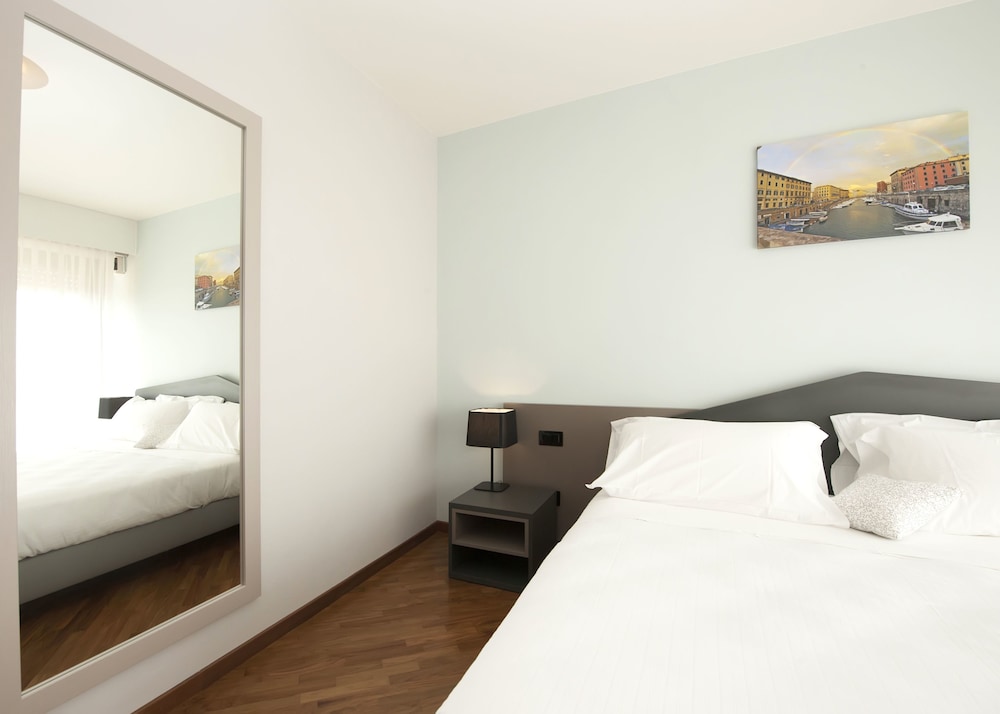Suites Marilia Apartments