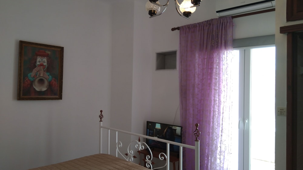 Ermoupoli Comfortable Home