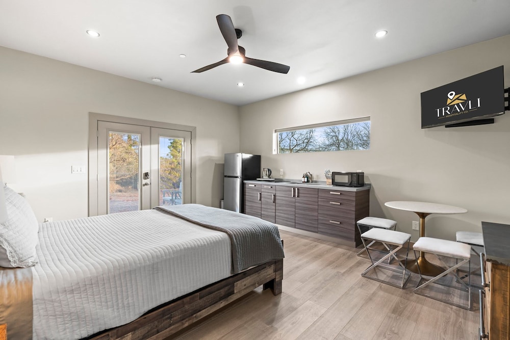 NEW Moondance Red Rock Retreat Epic Views