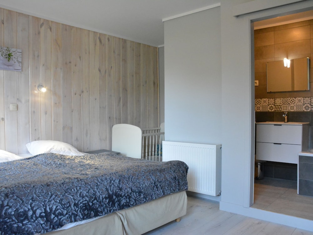 Group Villa With Sauna view 5