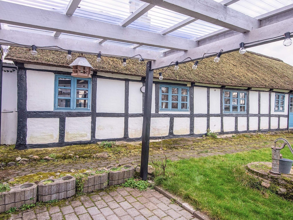Charming Renovated Cottage - By Traum Ferienwohnungen