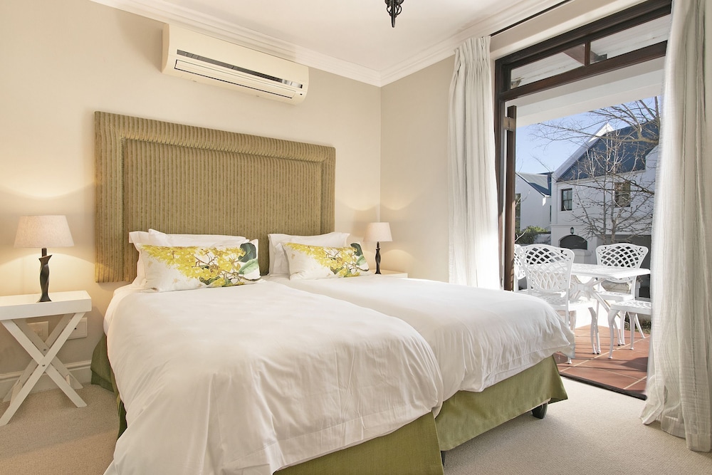 Winelands Golf Lodges at De Zalze
