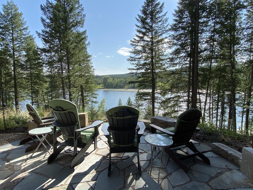 Fl361 Lost Loon Lake Luxury Apartment view 3
