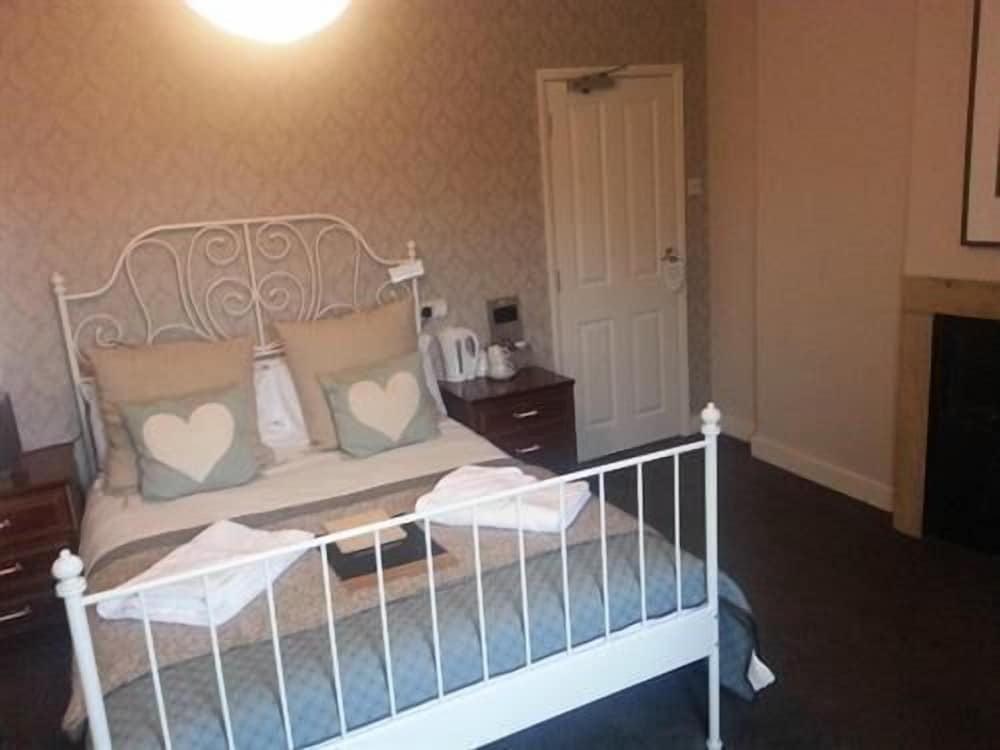 Anchor Hotel