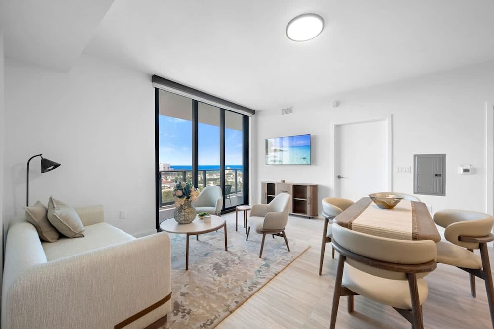 NOK Fantastic 1 BR Den in Miami