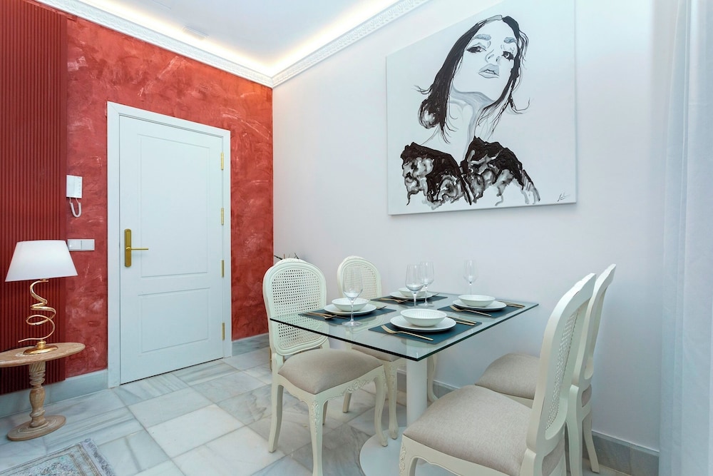 Exclusive Apartment in Seville.plaza del Museo 001