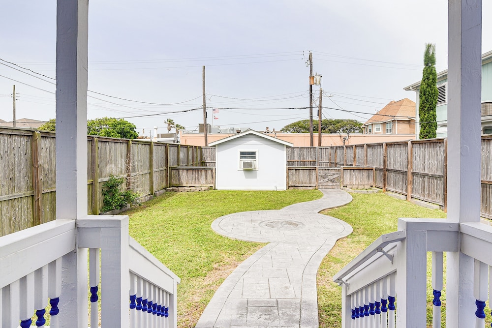 Steps to Seawall: Fenced Family Home in Galveston!