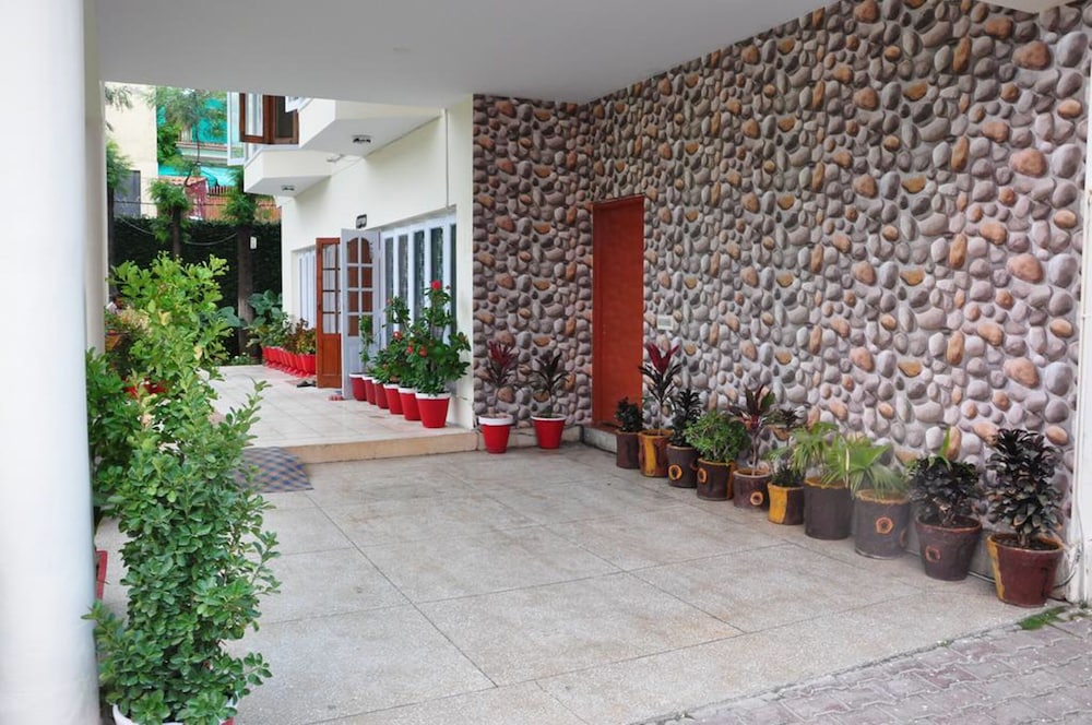 Alaf Laila Guest House