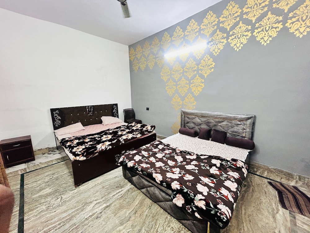 AGRAWAL INN Guest House