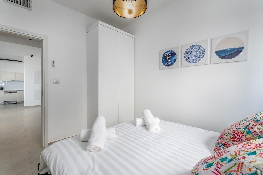 luxury garden apartment heated pool view 5