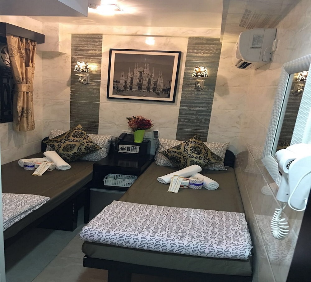 Skycity Hostel