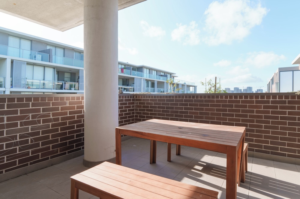 Kozyguru | Hillsdale | 3 Bedroom Apt