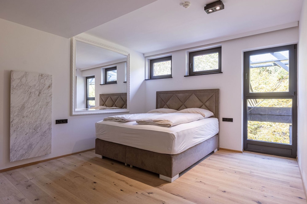 Apartment on the Foot of Ski-slope