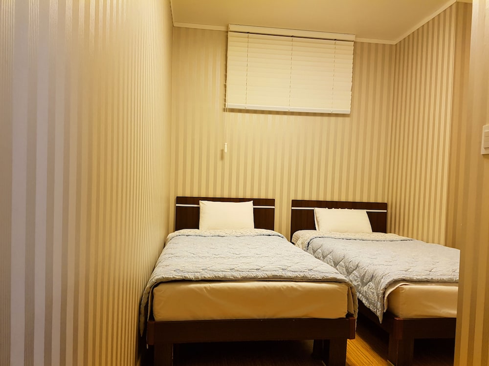 Mama Guest House