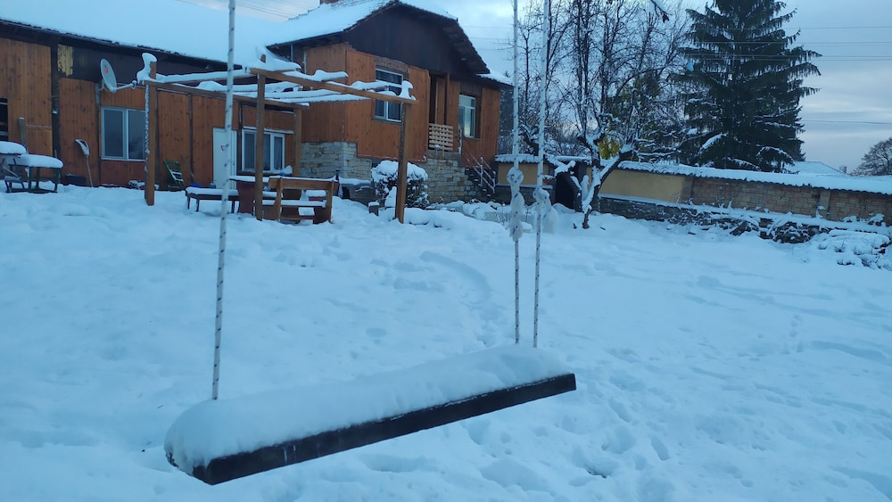 Villa Nina in Kramolin, Beautiful Stay in Bulgaria