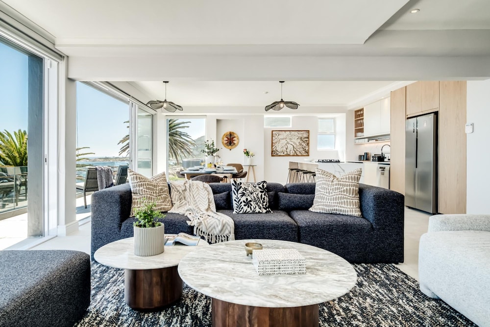Sea View 3bed Camps Bay Apt Sapphire Tide Pad