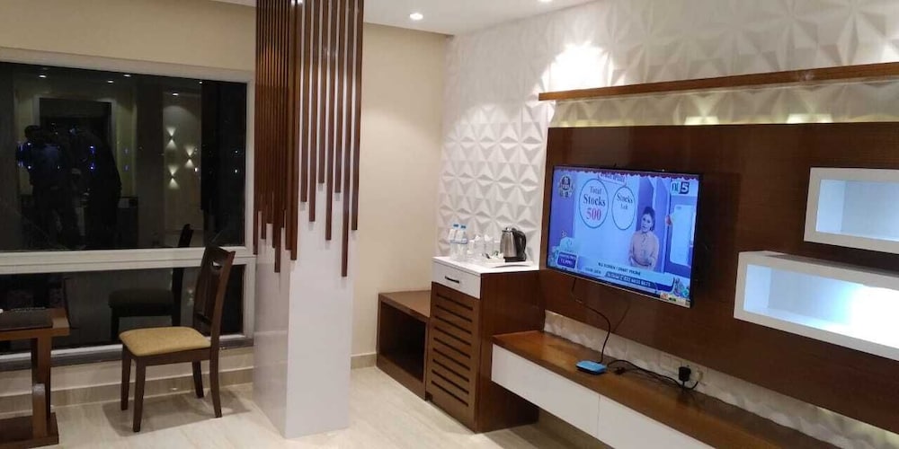 Hotel Akash Sarovar