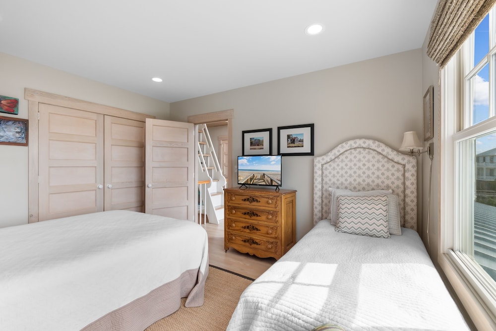 Lachicotte Vacation Rentals